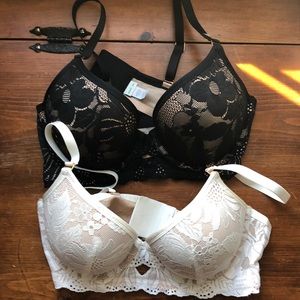 Set of NWOT Aerie Real Power Plunge Push Up Bras